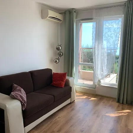 Byla Sea Star Apartment