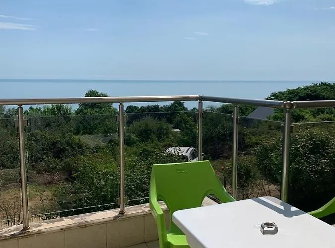 Byla Sea Star Apartment