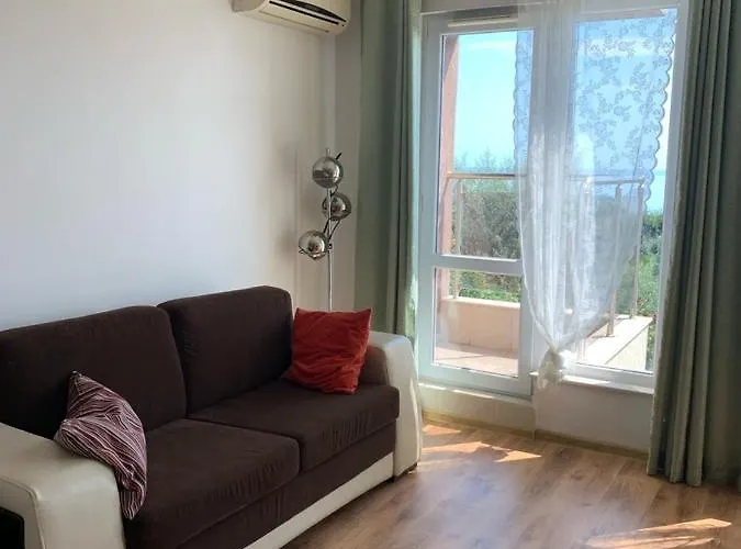 Byla Sea Star Apartment