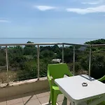 Byla Sea Star Apartment