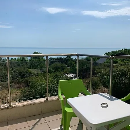Byla Sea Star Apartment